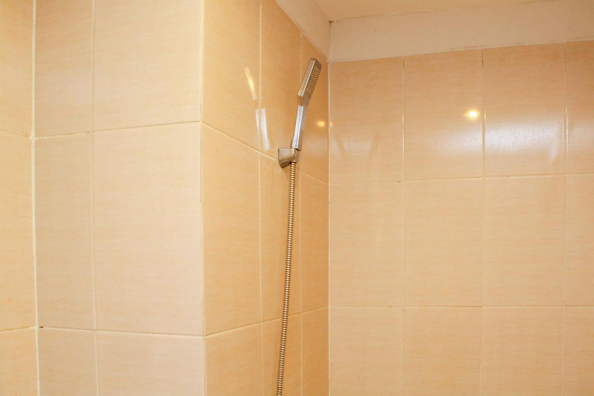 Homey And Tidy At The Oasis By Travelio Apartemen Bekasi