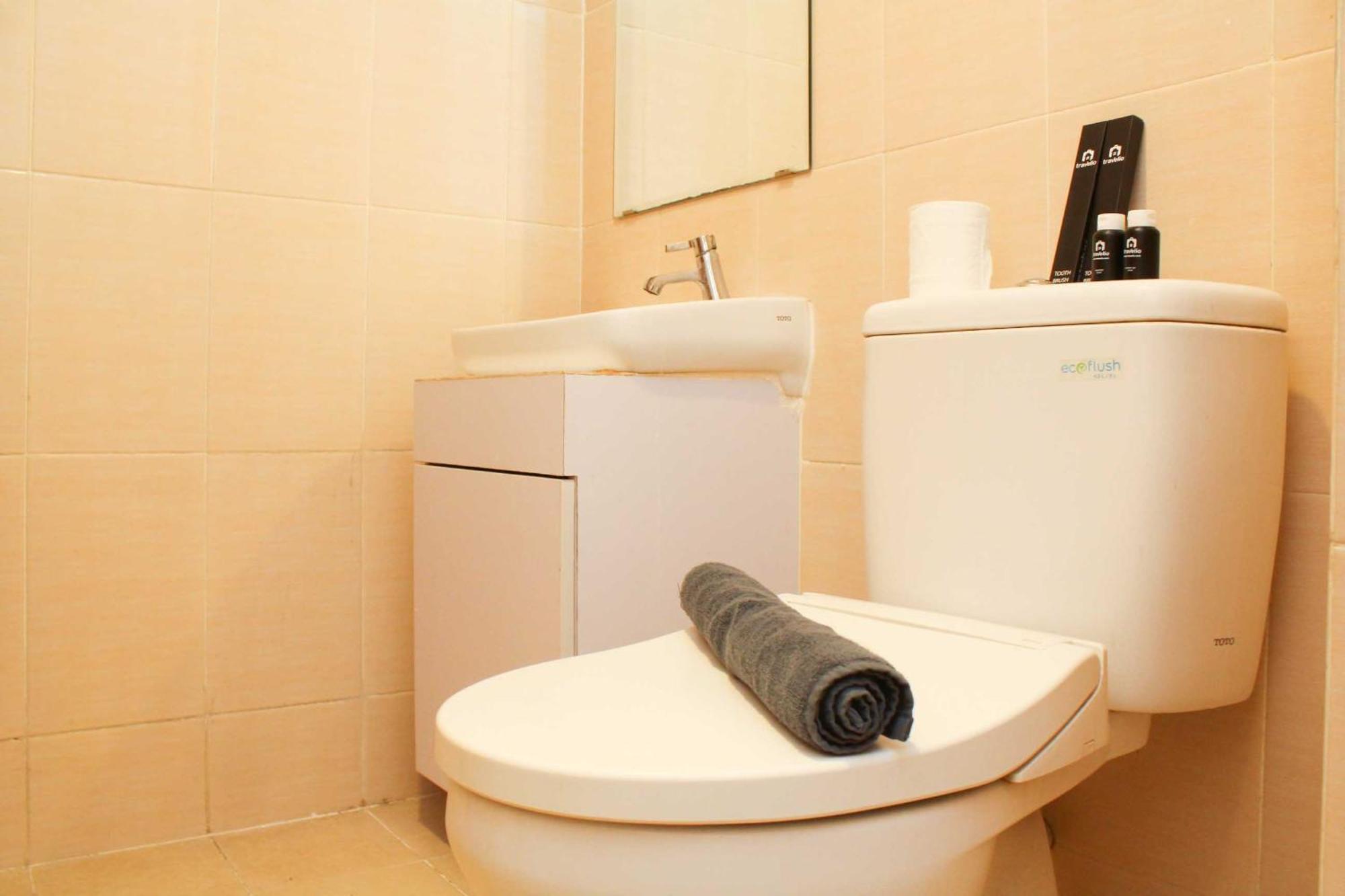 Apartemen Homey And Tidy At The Oasis By Travelio *